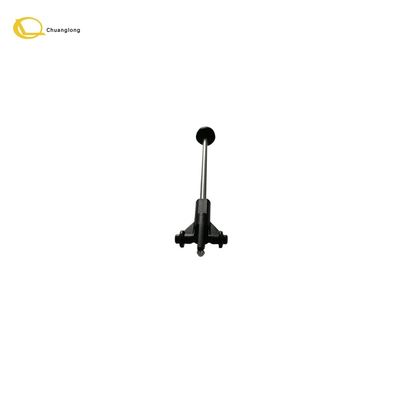 1750349895 01750349895 49242432000CQCLZJ2 एटीएम मशीन स्पेयर पार्ट्स Diebold ले जाने वाले व्हील शाफ्ट Assy Striper Assy