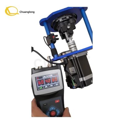 ग्रैंडमास्टर ऑटो कॉम्बिनेशन फाइंडर ऑटो कोडक्रैकर एटीएम और मैकेनिकल डायल सेफ गैर-विनाशकारी सेफ और एटीएम लॉक डिकोडिंग के लिए मोटर/सेंसर सिस्टम