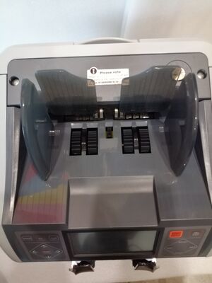 एचटी-9100+ मुद्रा काउंटर बिल काउंटर बुद्धिमान लॉटरी टिकट बिल काउंटर