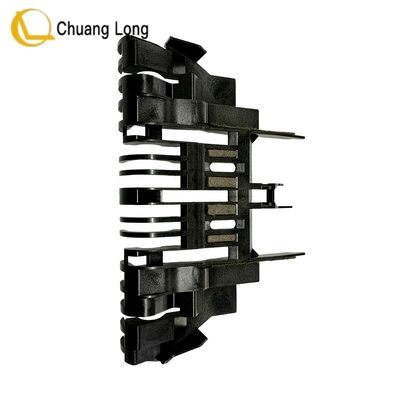 हिताची एटीएम भाग 2845V आरबी एबी कैश बॉक्स स्पेयर पार्ट पिक-व्हील प्लास्टिक ब्रैकेट 1P004008-001 1P004008001